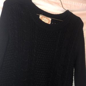 Knit sweater
